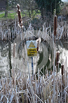 Danger deep water sign.