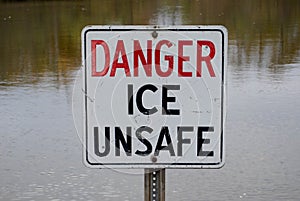 Danger Ice Unsafe