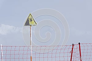 Danger steep cliff mountain sign