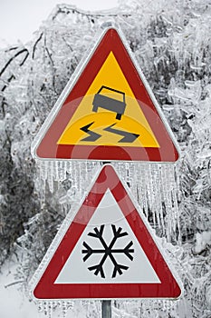 Dangerous and icy road