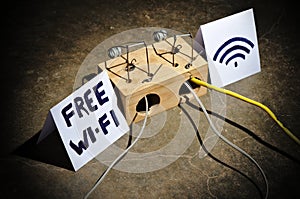 The dangers of free wi-fi. Cyber crimes and hacking