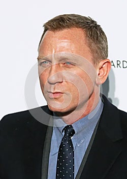 Daniel Craig