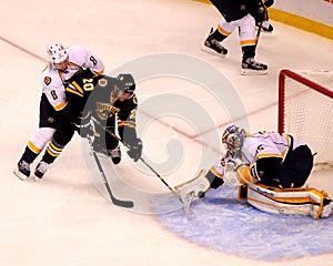 Daniel Paille beats Pekka Rinne.