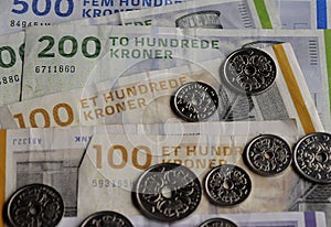 DANISH CURRENCY NOTES AND COINS