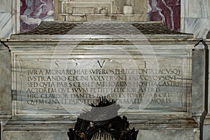 Dante Alighieri Italian poet tomb in Ravenna