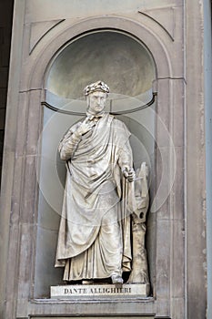 Statue of Dante Allighieri, Florence, Italy photo