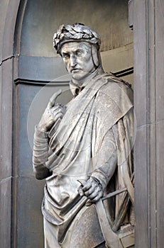 Dante Alighieri in the Niches of the Uffizi Colonnade in Florence