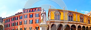 Dante Alighieri, statue in a square of Verona