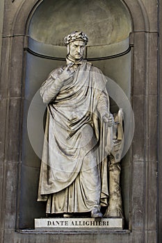 Dante Allighieri monument in Florence