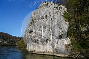 Danube breakthrough from Kelheim to Weltenburg monastery with rocks