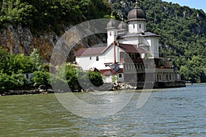 Danube monastery - Mraconia monastery.