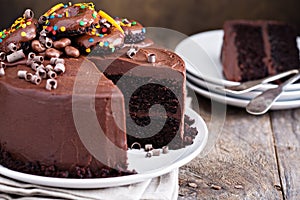 Dark chocolate cake with ganashe frosting