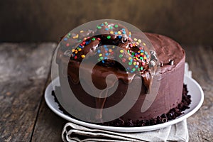 Dark chocolate cake with ganashe frosting