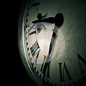Dark clock detail