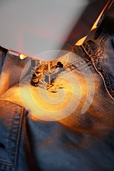 Darn jeans on the machine