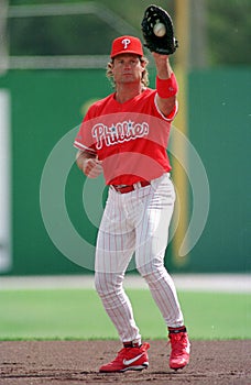 DARREN DAULTON