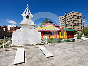 Dashchoilon Khiid monastery