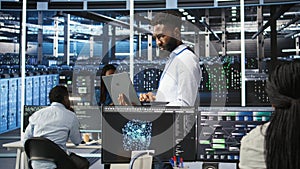 Data center engineer does node tree programming to optimize resource allocation