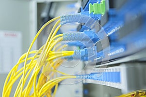 Data transfer by optical fibre