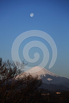 Dawn moon and Mt. Fuji