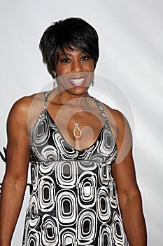 Dawnn Lewis