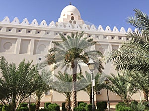 Dawoodi Bohra community mosque in Medina - Date trees - Islamic sacred city of Al Madinah - Religious tour photo