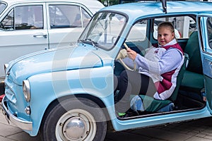 The day of the city of Queens is 85 years old. An exhibition of retro cars. Vintage cars