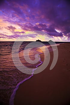 Daybreak at Lanikai beach in Hawaii