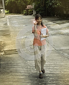 Daytime of Woman Freelancer,working outdoor