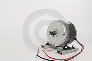 Dc motor 24 volt .