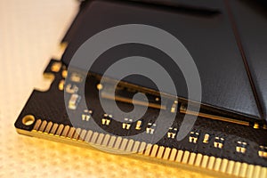 DDR4 DRAM memory module electrical contact macro