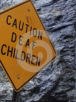 DEAF CHILDREN CAUTION SIGN