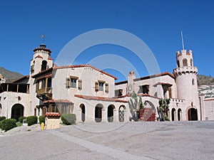 Death Valley Scotty's Castle photo