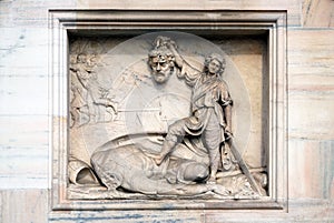 Decapitated soldier at the Milan Cathedral