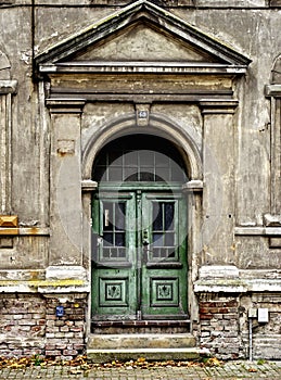 Decayed front door