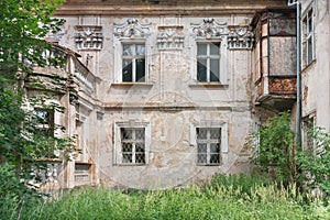 Decaying baroque palace in Turawa from the eighteenth century.