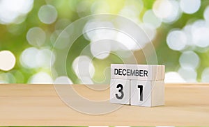 December wooden cube calendar