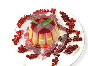 Decorated pudding