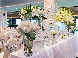 Decorating white flower for wedding in luxury hotel