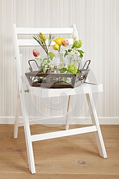 Decoration of flowers on a tray