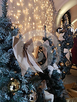 Decoration of Love / Ornate Christmas Tree