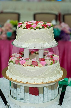 Decoration for wedding cake