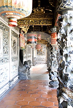 Decorative Chinese Clan House Entrance