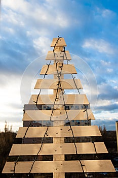 Decorative Christmas tree from boards