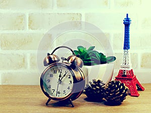 Decorative eiffel tower and different home decor related objects