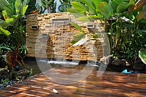 Decorative home garden stone waterfall pond