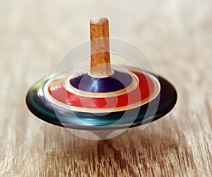 Decorative top spinning photo