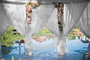 Decorative wedding arch
