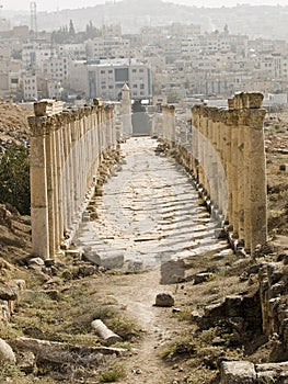 Decumanus, Jerash photo