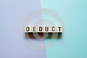 Deduct word concept on cubes